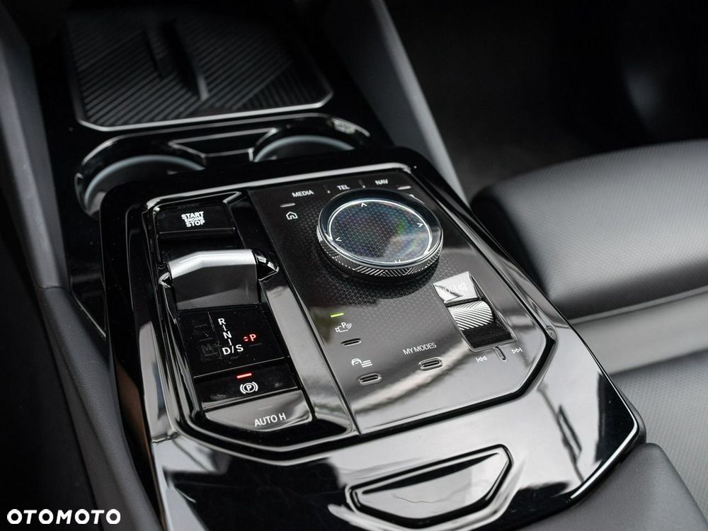 BMW Seria 5 520d mHEV M Sport - 15