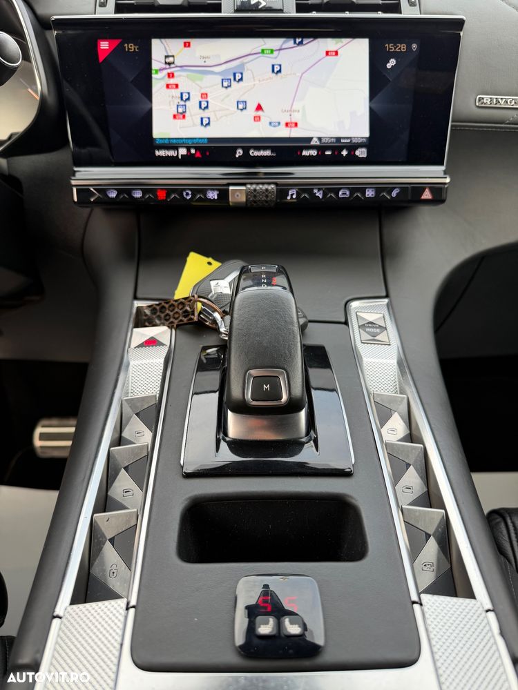 DS Automobiles DS 7 Crossback - 17