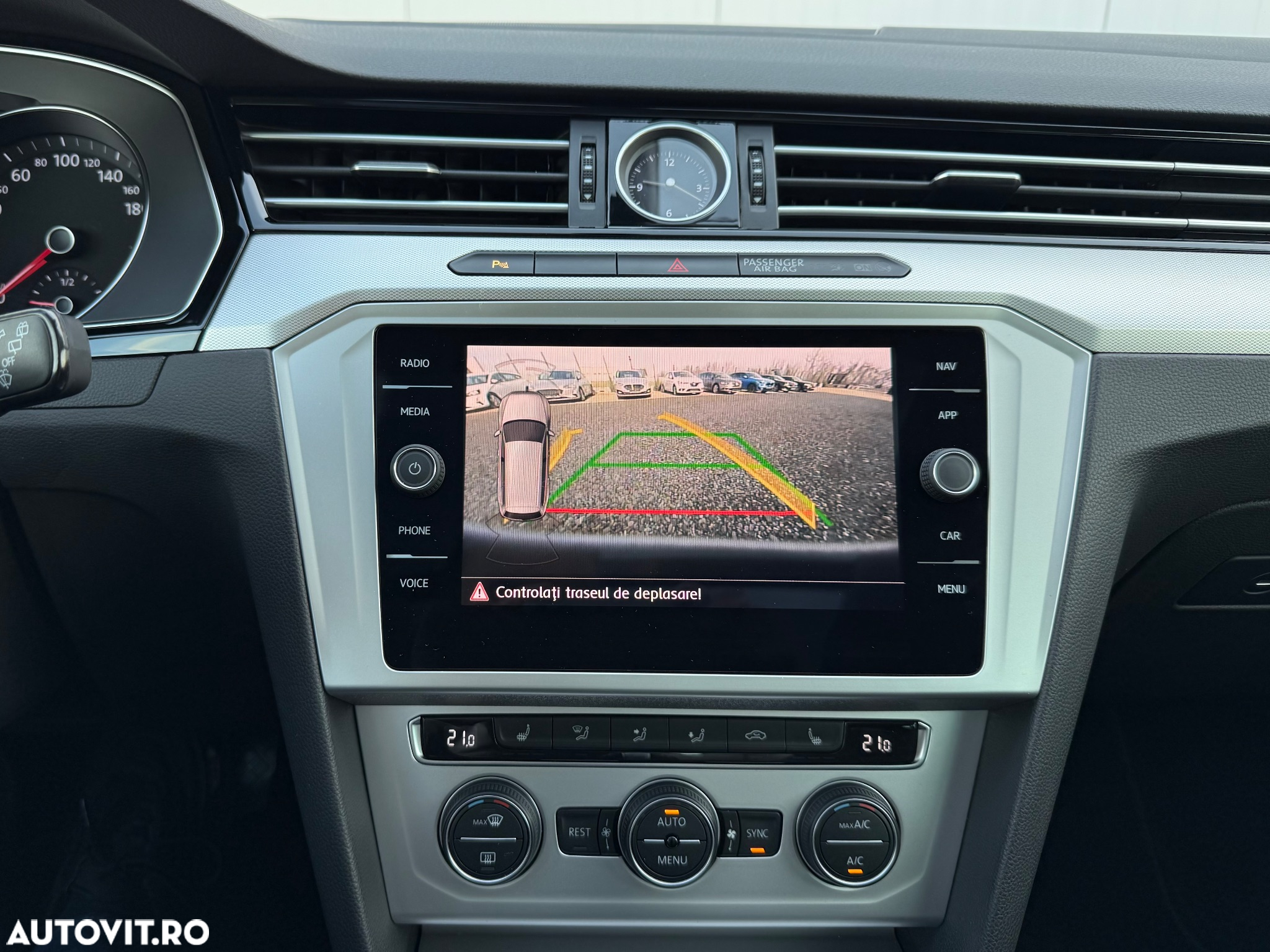 Volkswagen Passat Variant 2.0 TDI DSG Comfortline - 6