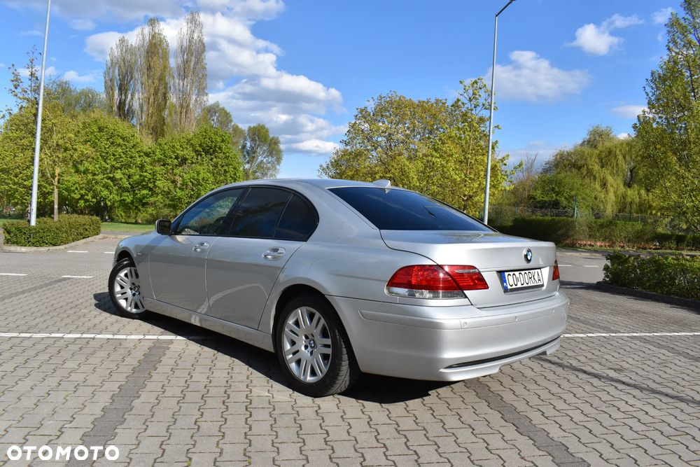 BMW Seria 7 - 5