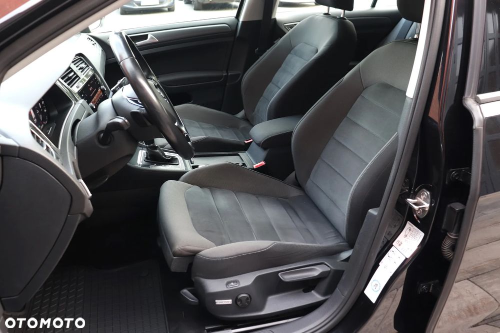 Volkswagen Golf Variant 2.0 TDI (BlueMotion Technology) DSG Highline - 19