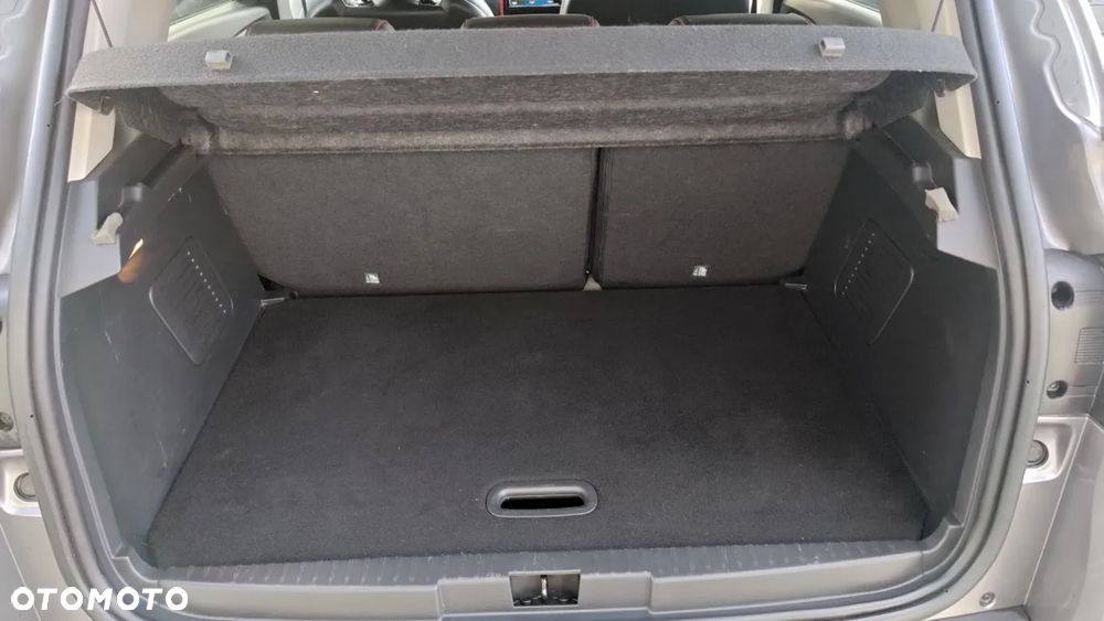 Renault Captur 1.2 TCe Helly Hansen EDC - 9