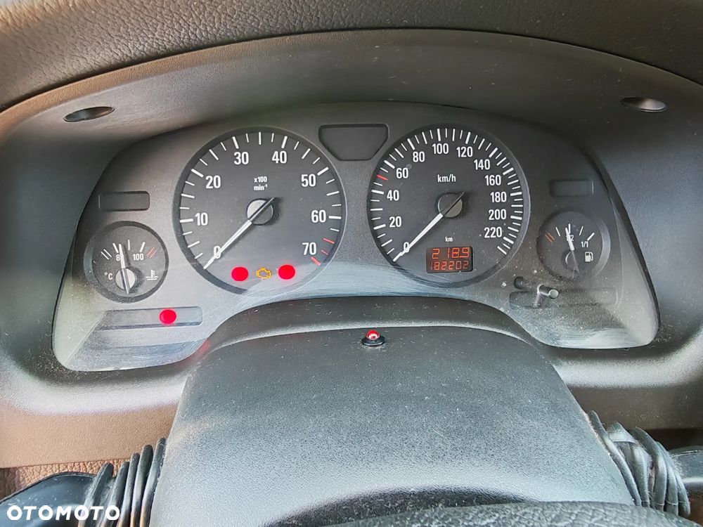 Opel Astra 1.4 - 18