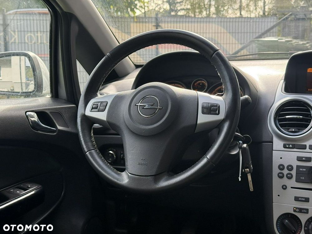Opel Corsa - 12