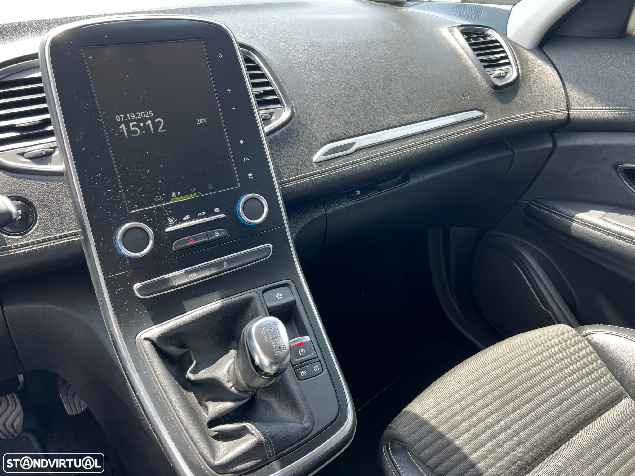 Renault Grand Scénic 1.5 dCi Intens Hybrid Assist SS - 10