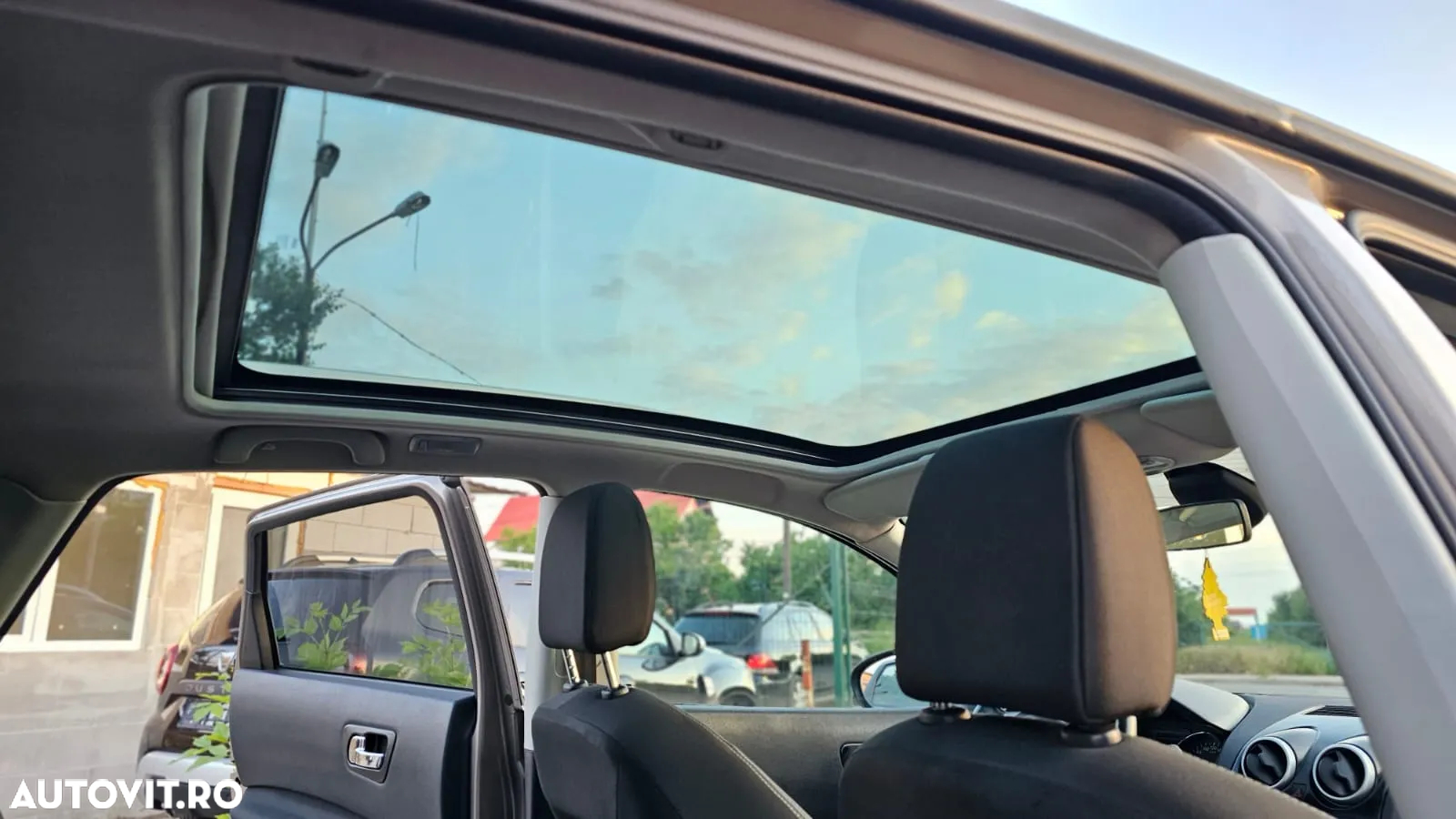 Nissan Qashqai - 10