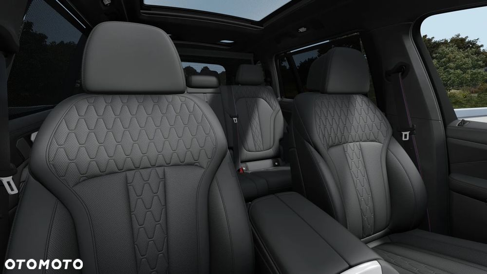 BMW X7 xDrive40i - 13