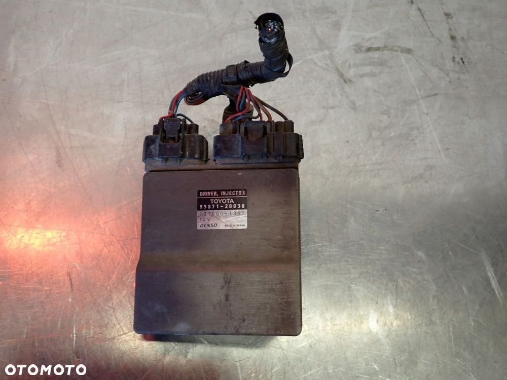 MODUŁ STEROWNIK WTRYSKÓW TOYOTA COROLLA VERSO I - 1