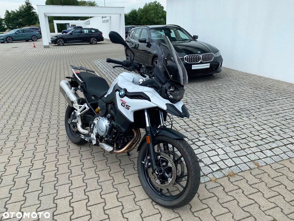 BMW F - 2