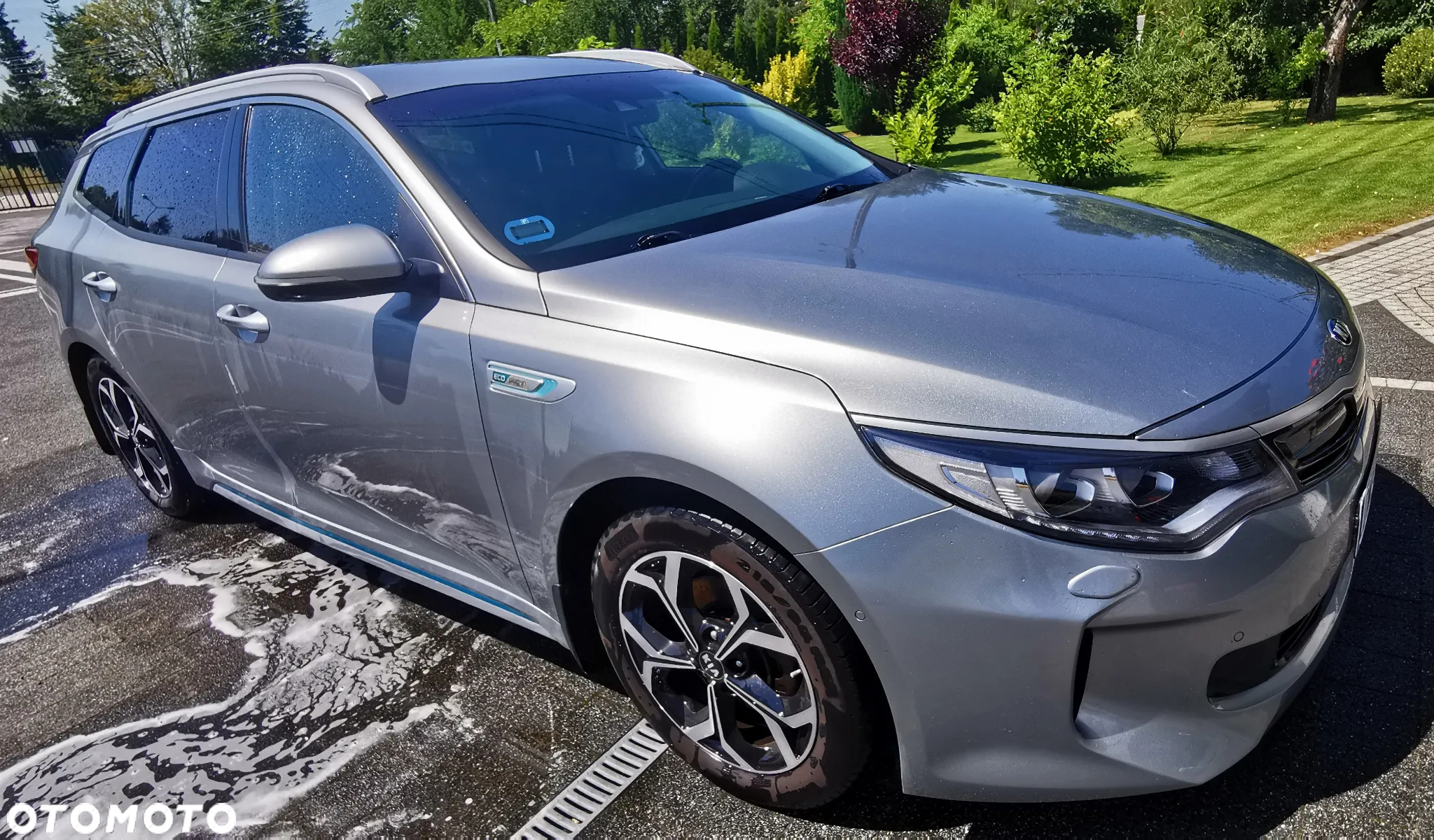 Kia Optima Plug-in Hybrid - 32