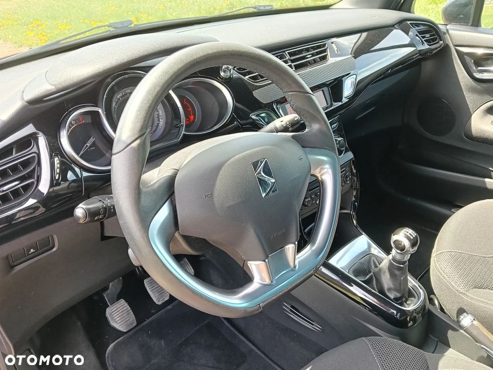 Citroën DS3 VTi 120 Opera Blue - 25