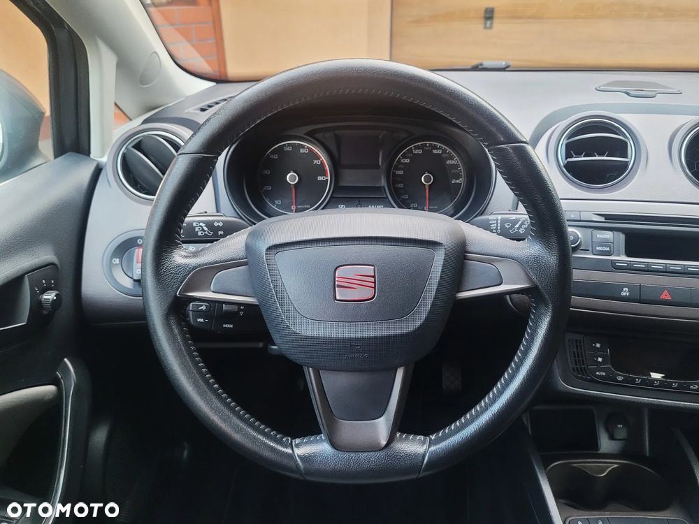 Seat Ibiza 1.4 16V Reference - 14