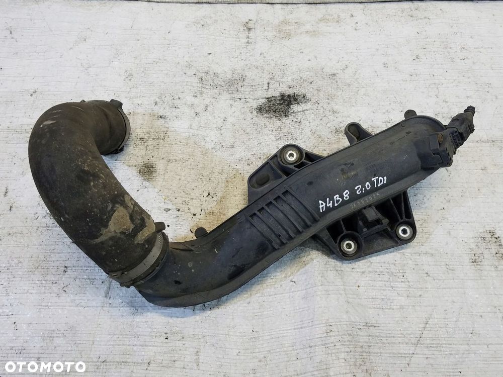 RURA INTERCOOLERA AUDI A4 B8 2.0 TDI 8K0145673AK - 1