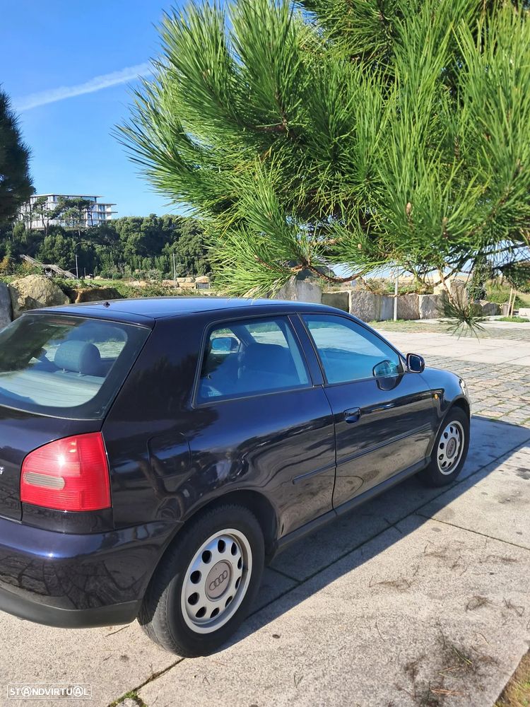 Audi A3 1.6 Ambition - 1