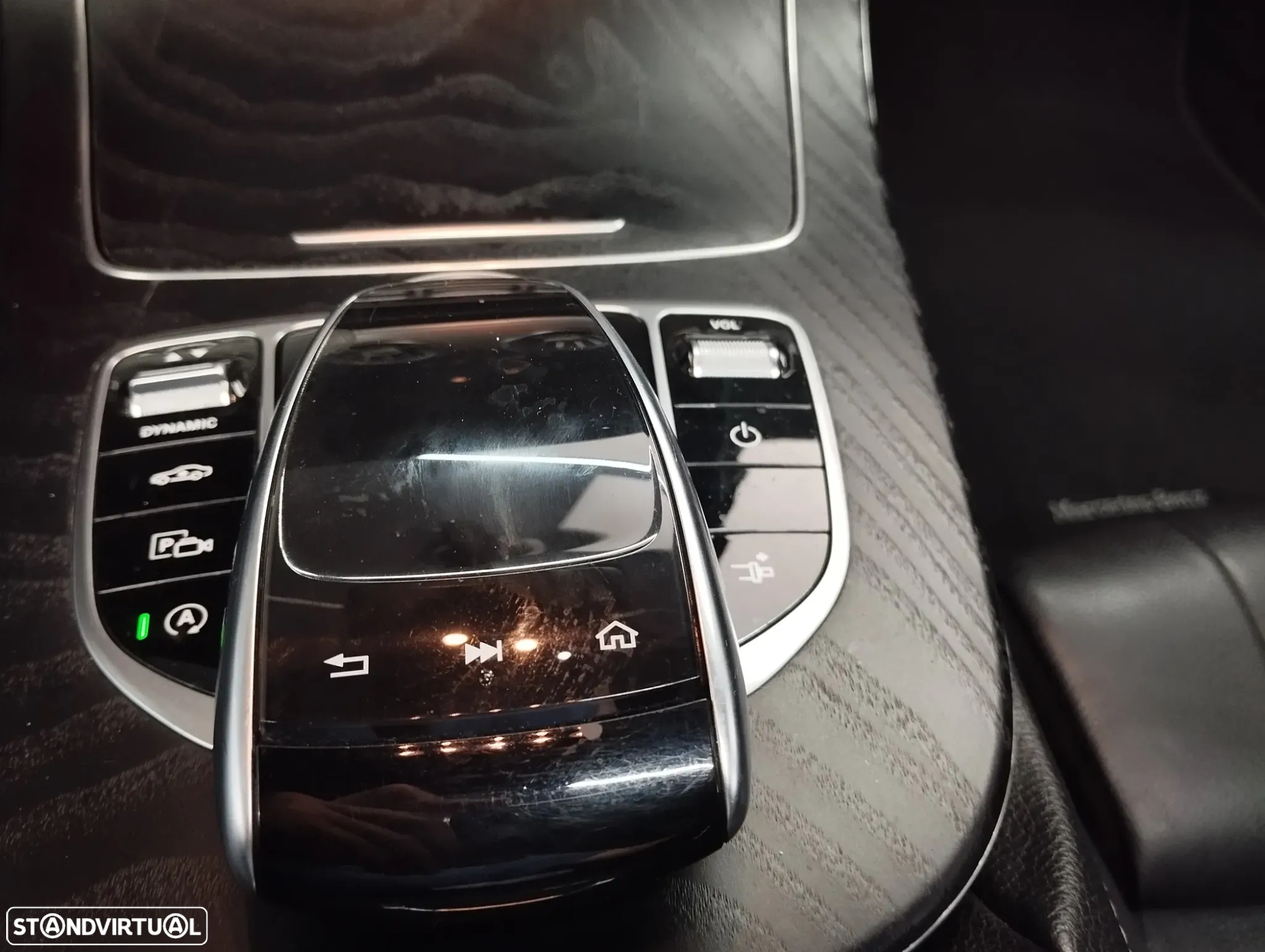 Mercedes-Benz E 400 d 4-Matic AMG Line - 48