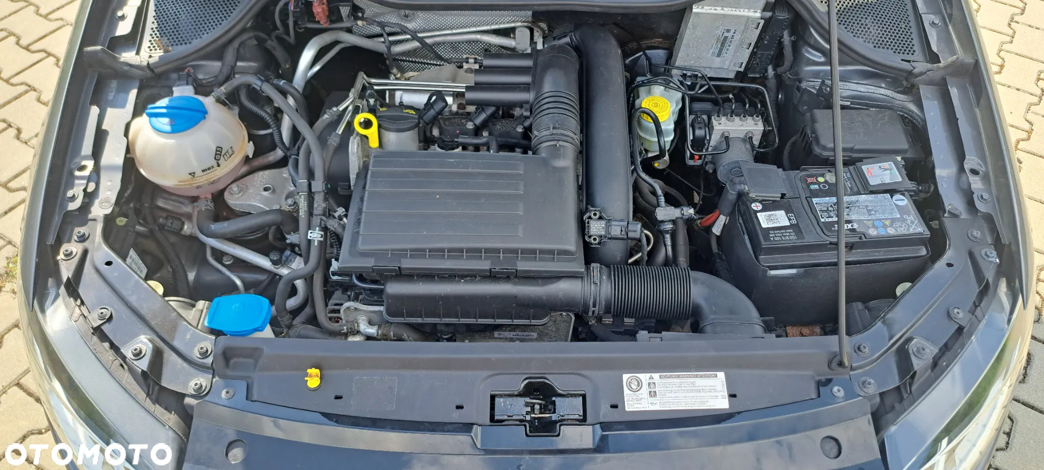 Volkswagen Polo 1.2 TSI Blue Motion Technology Lounge - 30