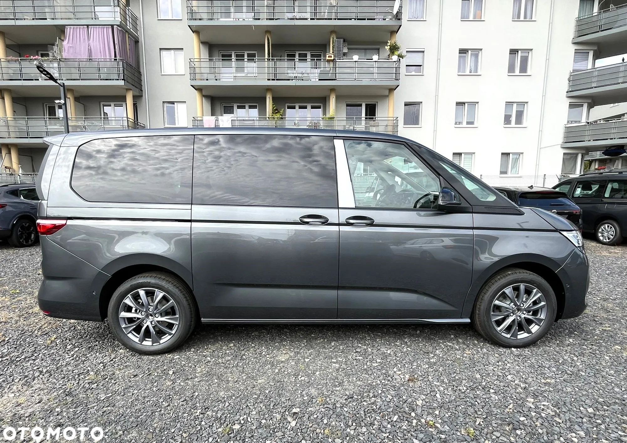 Volkswagen Multivan 2.0 TDI L2 DSG - 4