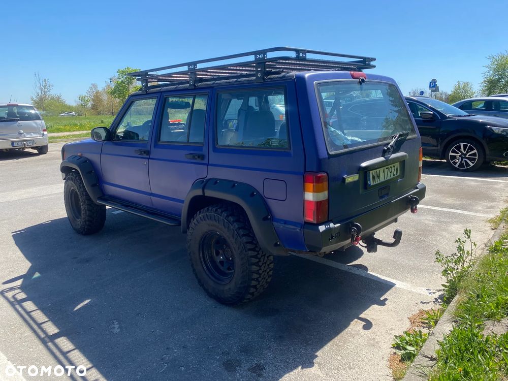 Jeep Cherokee 2.5 TD - 4