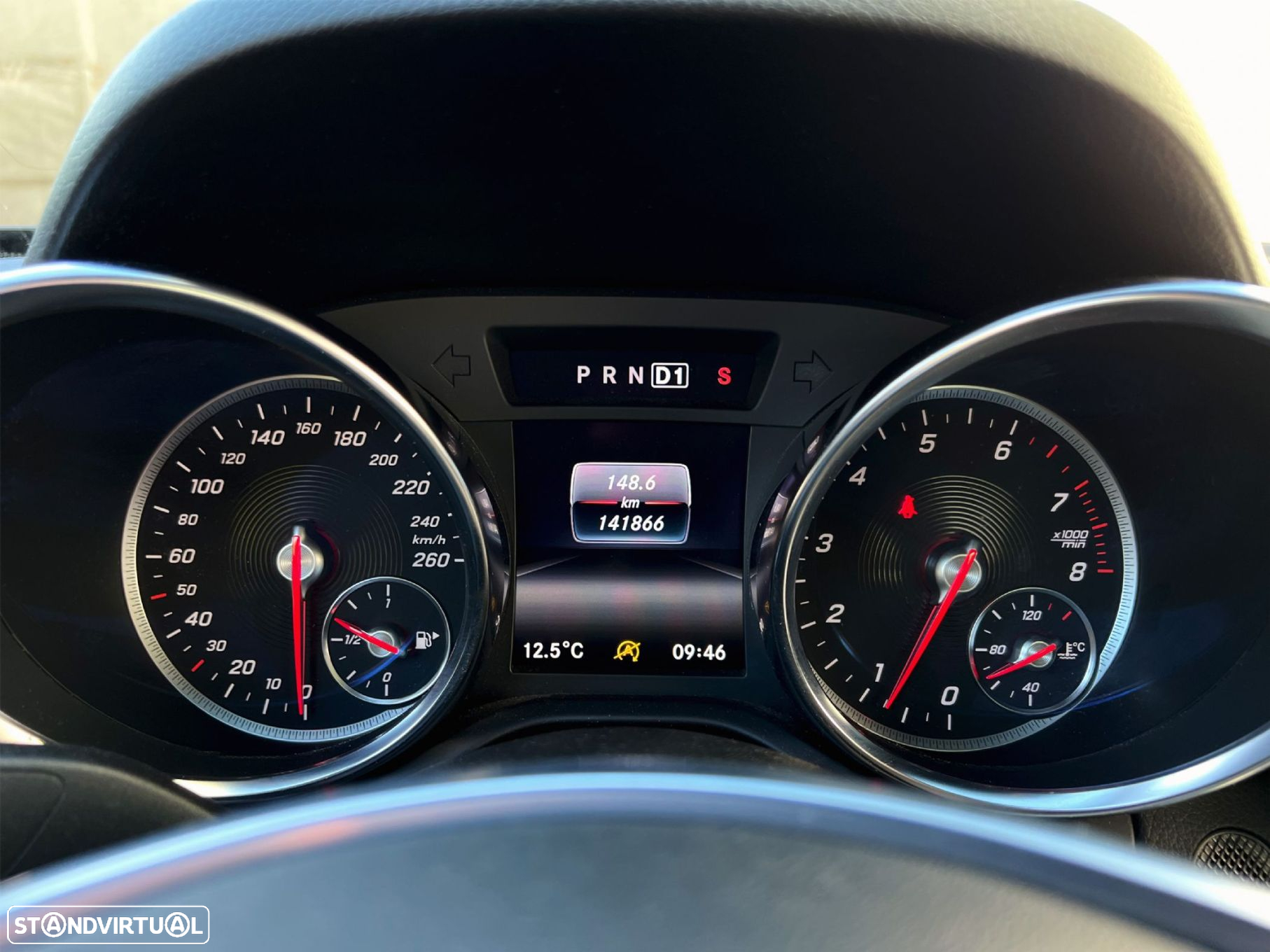 Mercedes-Benz SLC 180 - 22