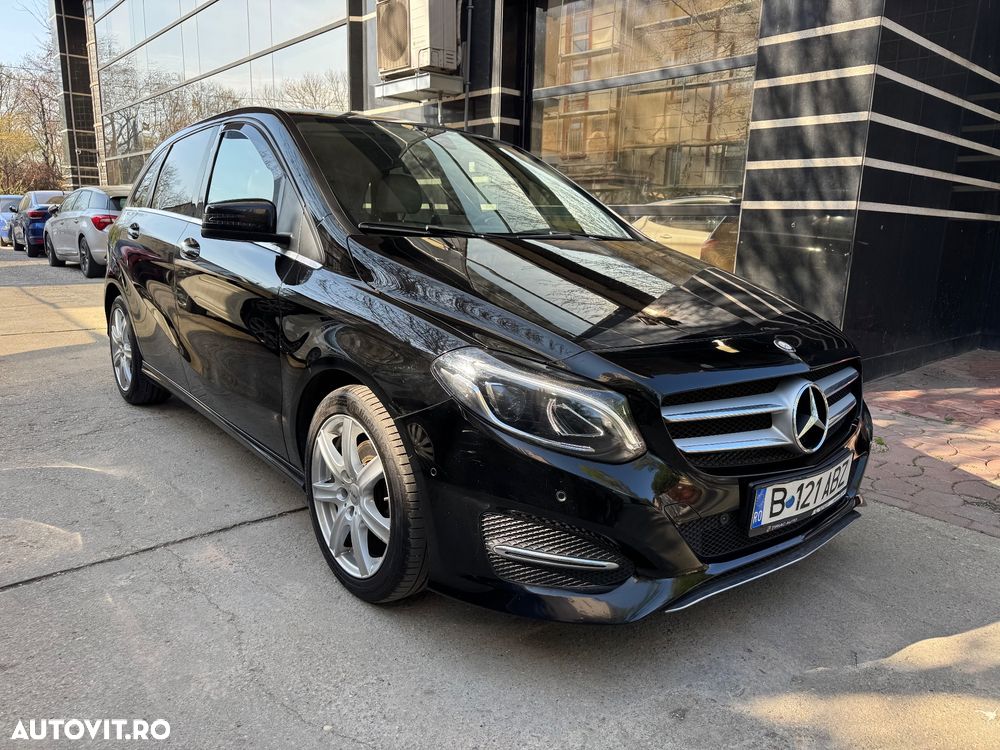 Mercedes-Benz B 220 4Matic Aut. - 2