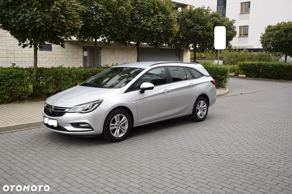Opel Astra - 10