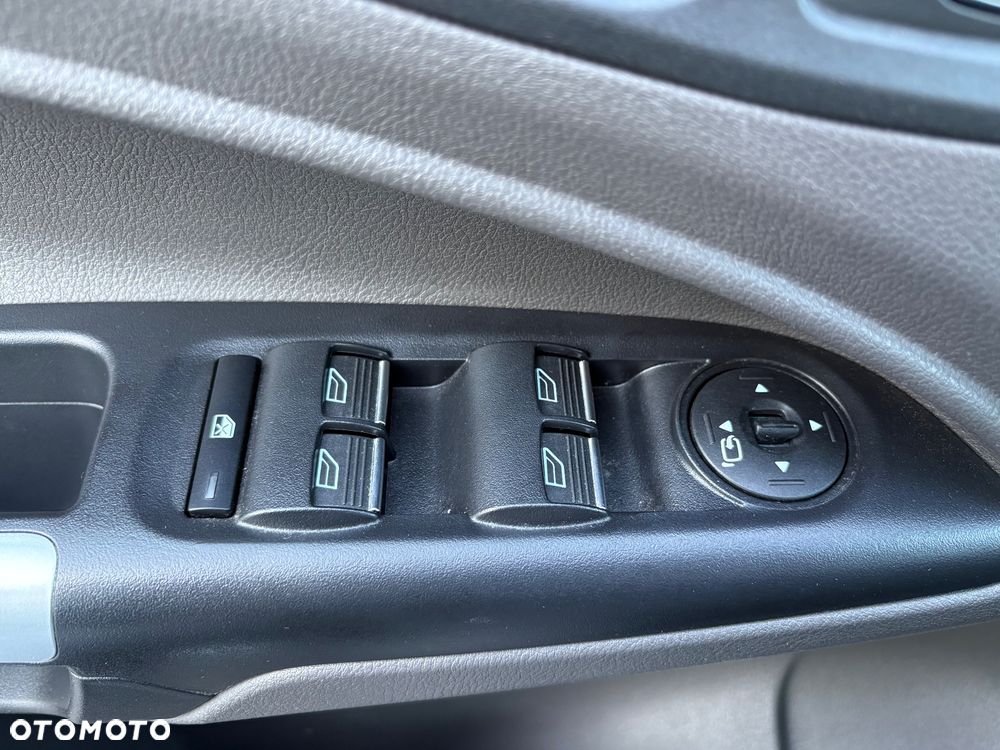 Ford Transit Connect Kombi 230 L2 Active PowerShift - 18
