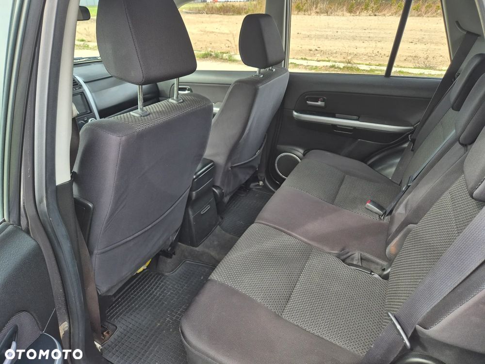 Suzuki Grand Vitara 1.9 DDiS Premium - 12
