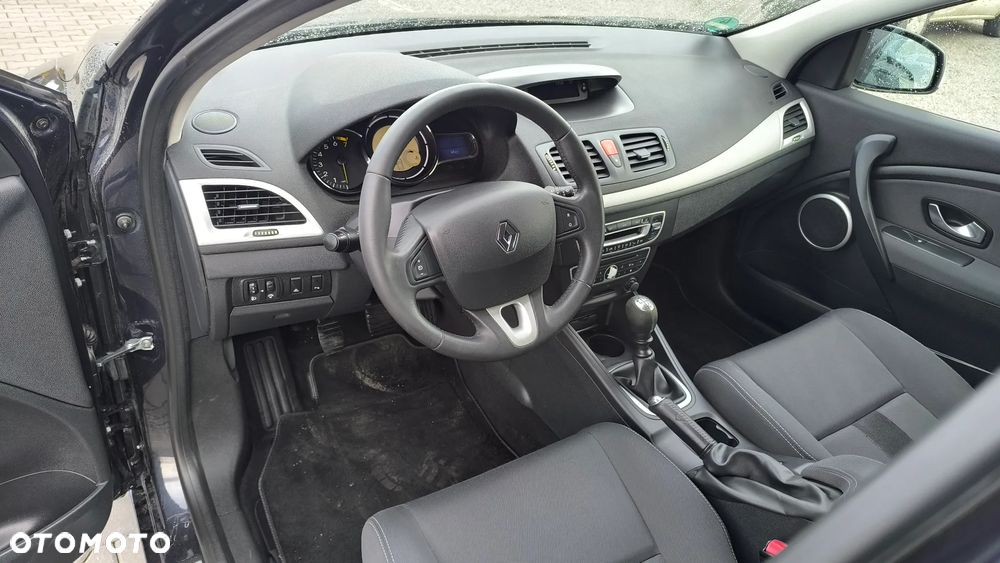 Renault Megane 1.6 16V 110 Dynamique - 21