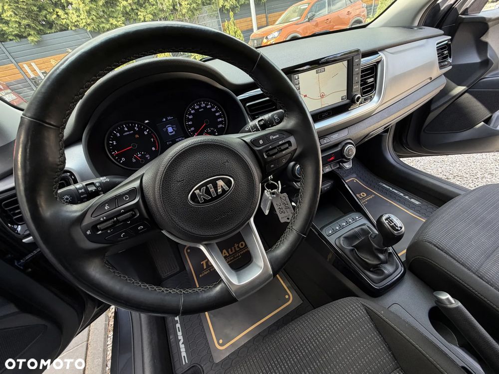 Kia Stonic 1.0 T-GDI L Business Line - 29