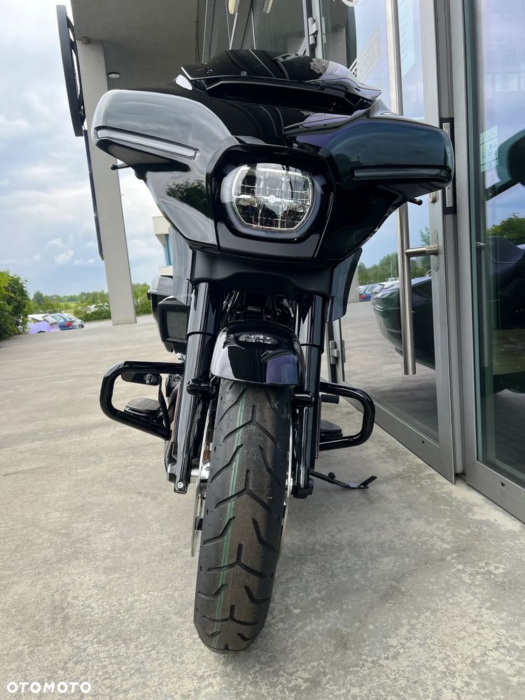 Harley-Davidson Touring Street Glide - 8