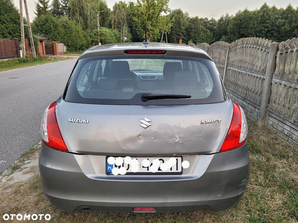 Suzuki Swift - 6