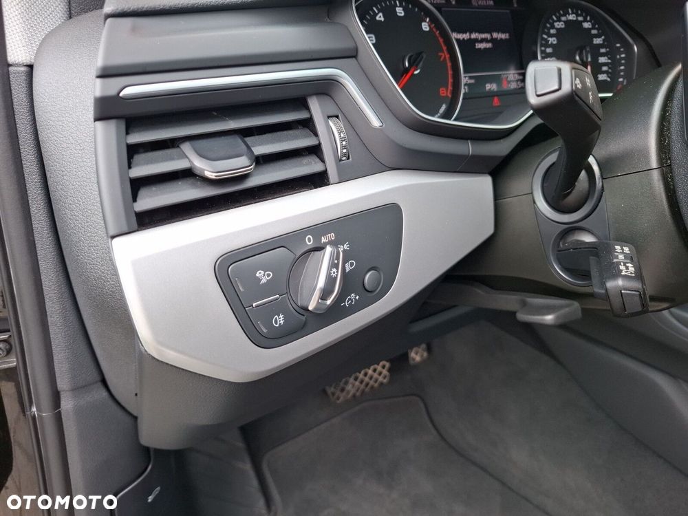 Audi A4 Limousine - 26