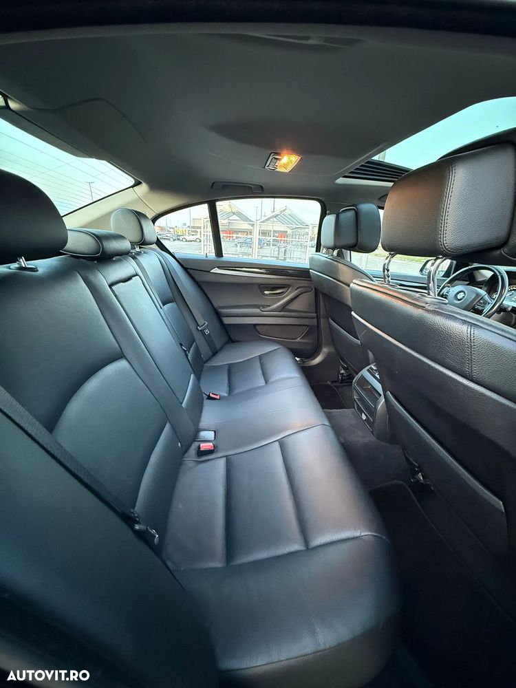 BMW Seria 5 520d Aut. - 16