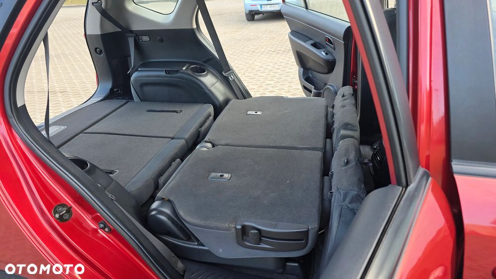 Kia Carens 2.0 CVVT EX Top - 32