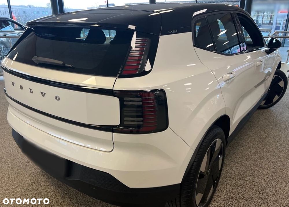 Volvo EX30 Single Motor Extended Range RWD Plus - 3