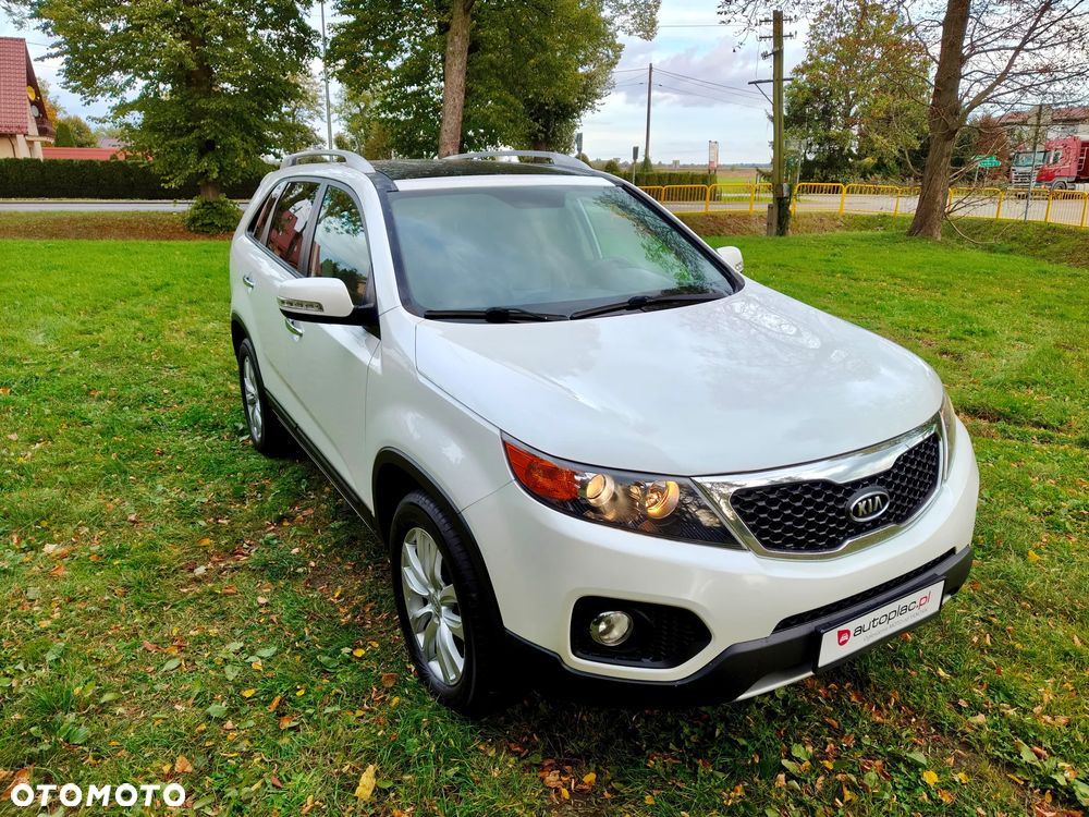 Kia Sorento 2011 photo 2