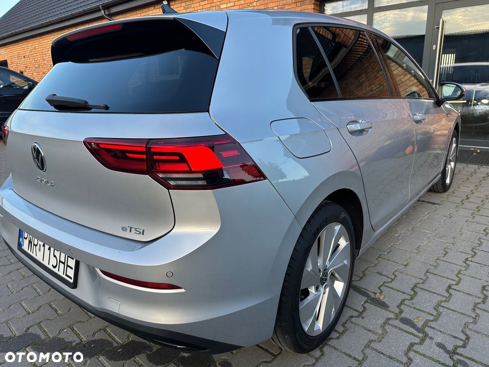 Volkswagen Golf - 16