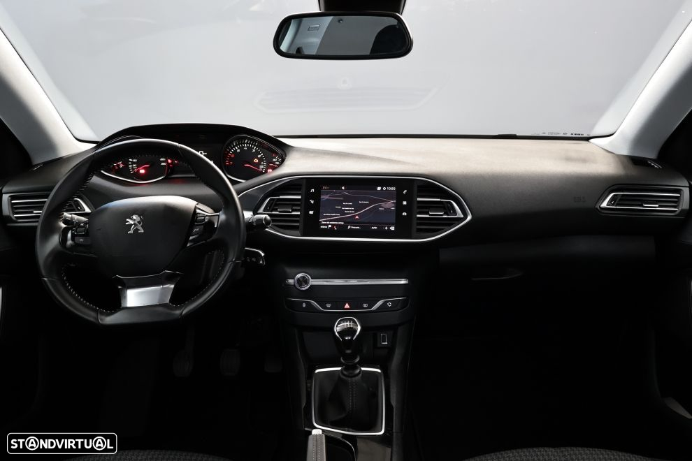 Peugeot 308 SW 1.2 PureTech Style - 21