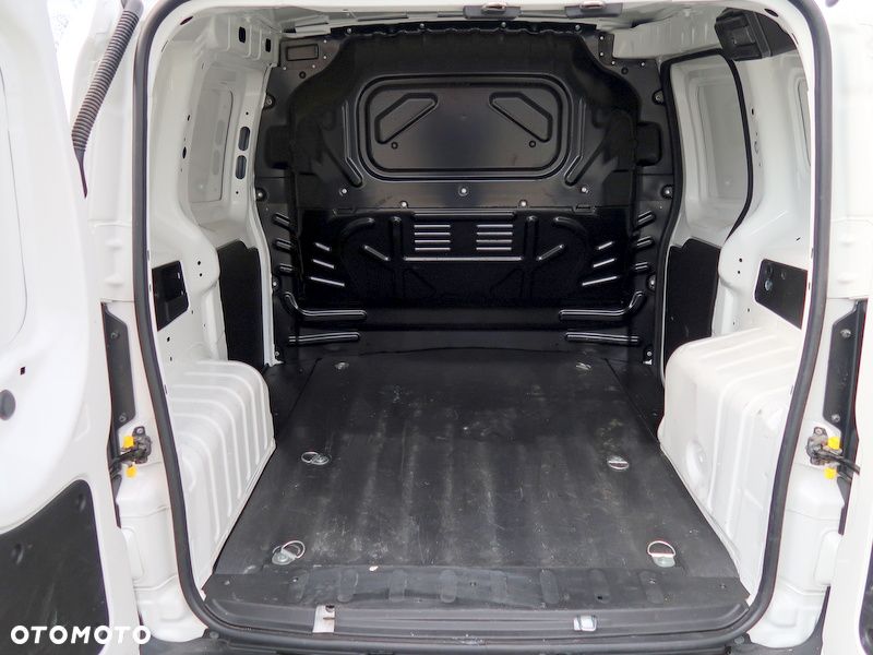 Fiat 2024 FIORINO Salon Polska, 1 właściciel. 1,3 Multijet. Drzwi przesuwne. czysty i zadbany. - 22