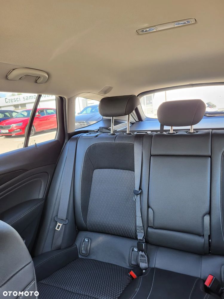 Opel Insignia 2.0 CDTI Edition S&S - 12