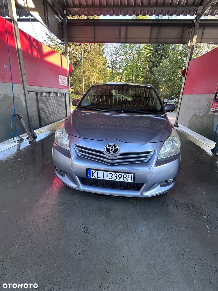 Toyota Verso 2.0 D-4D Sol plus 7os - 1