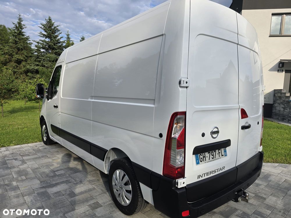 Nissan Interstar - 5