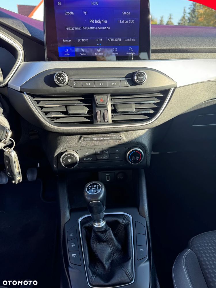 Ford Focus 1.5 EcoBlue Start-Stopp-System TITANIUM DESIGN - 23