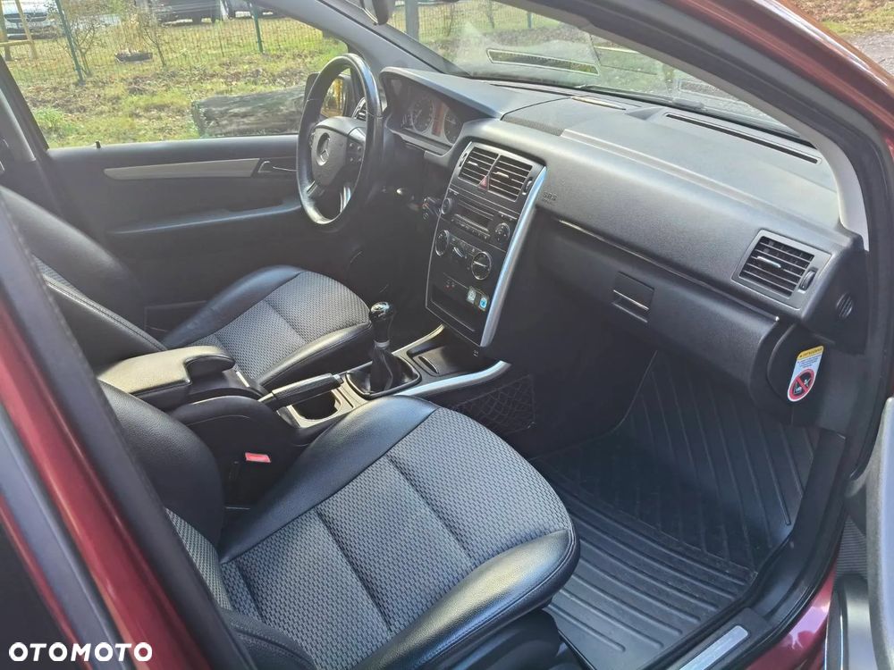 Mercedes-Benz Klasa B 180 CDI - 9