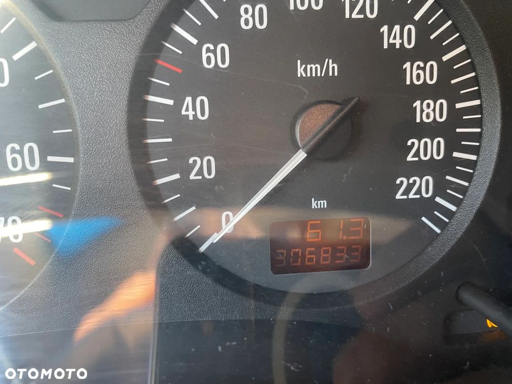 Opel Astra - 4
