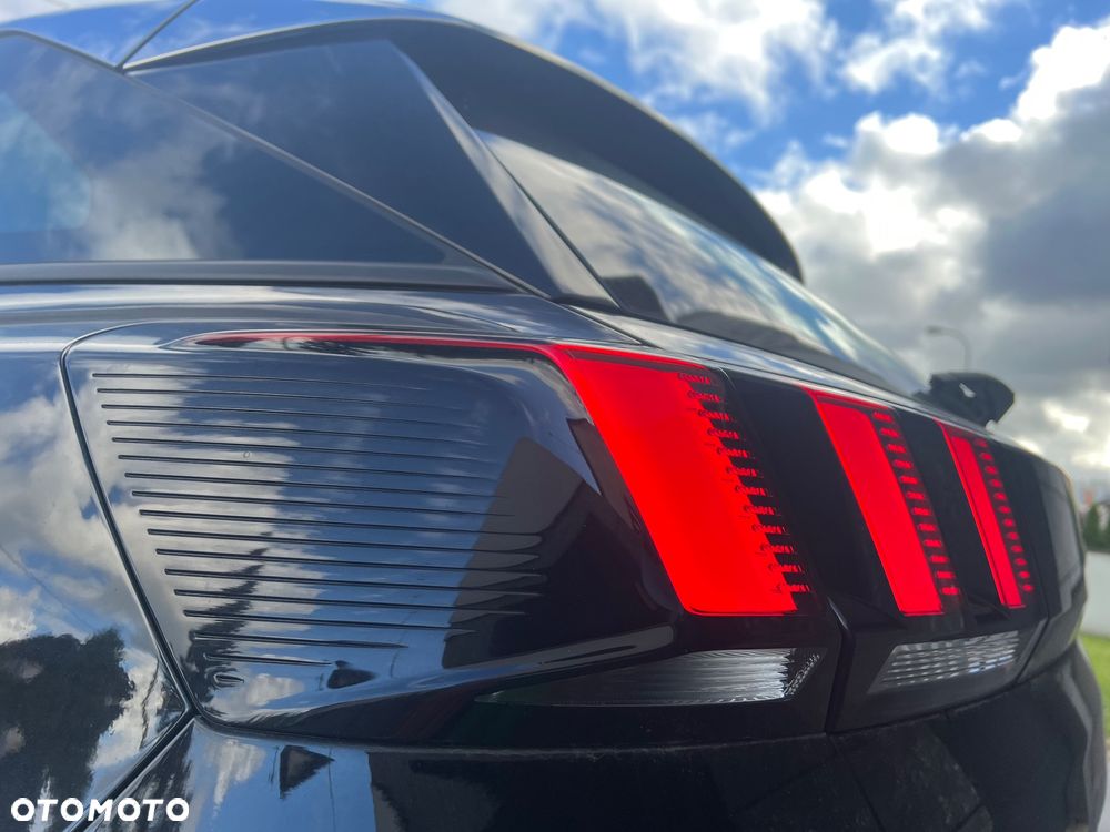 Peugeot 3008 1.2 PureTech Allure - 18