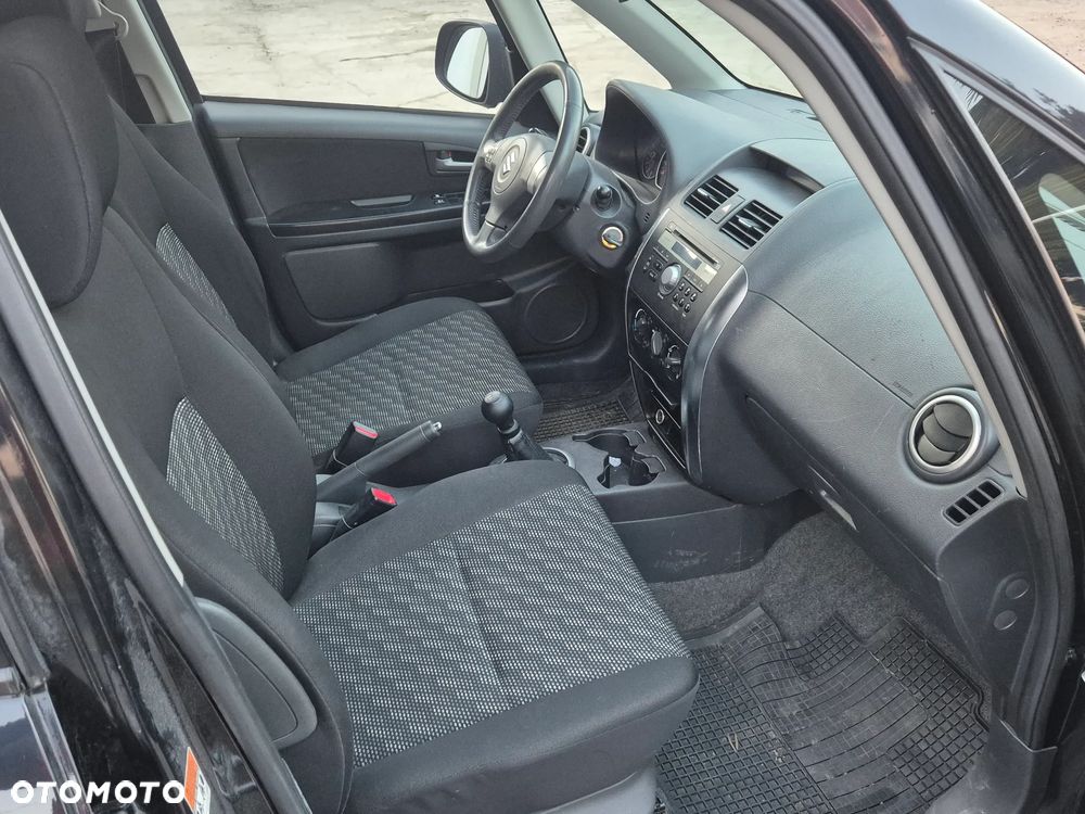 Suzuki SX4 1.6 VVT 4x2 Comfort - 13