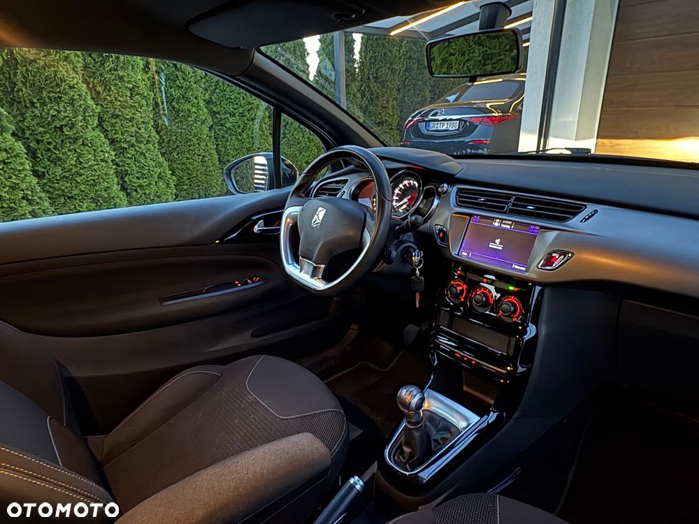 Citroën DS3 PureTech 110 Start & Stop SoChic - 15