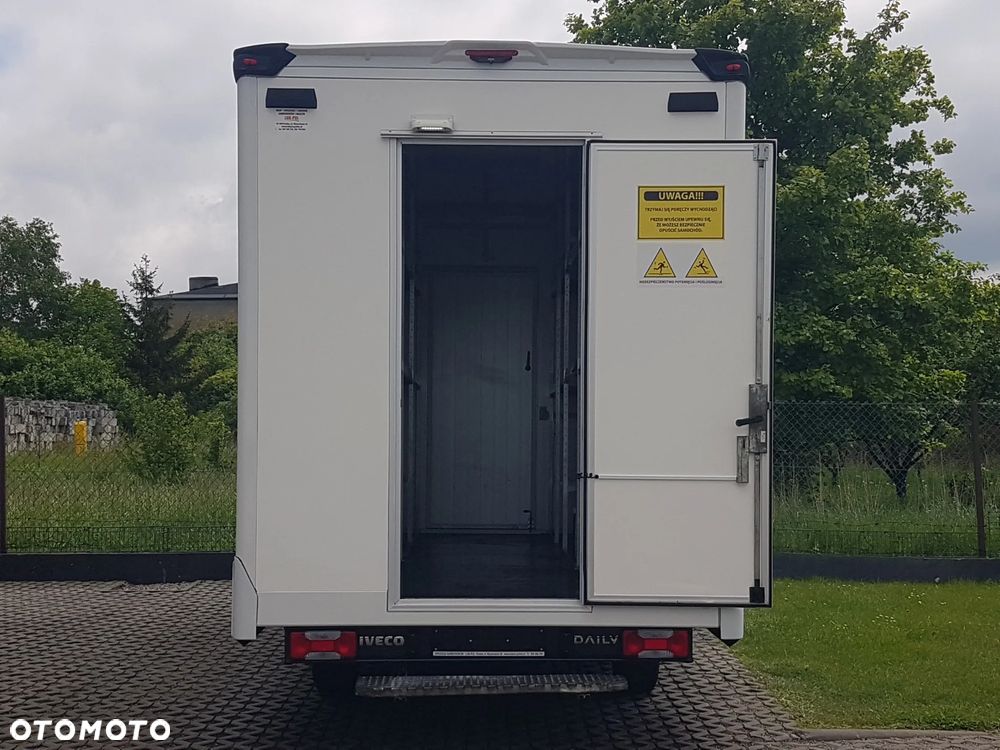 Iveco DAILY KONTENER NISKOPODŁOGOWY 4,43x2,23x2,42 SKLEP FOODTRUCK BAR KLIMA KONIOWÓZ KAMPER - 5