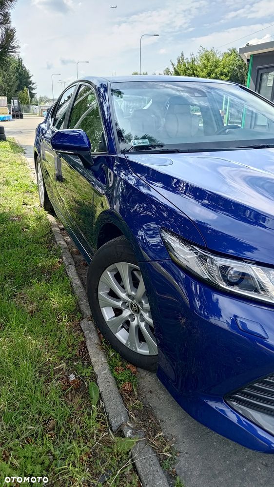 Toyota Camry 2.5 Hybrid Comfort CVT - 3